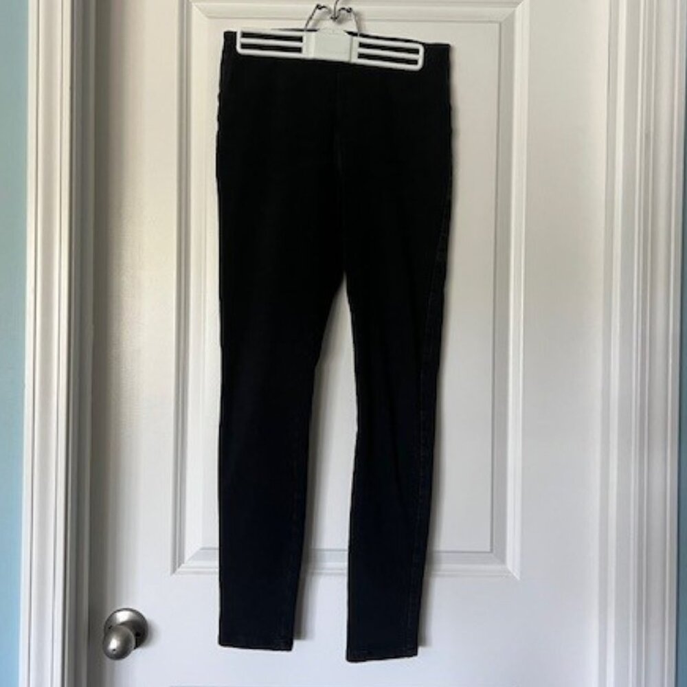 LYSSE black skinny jeans/jeggings with back pockets. Medium